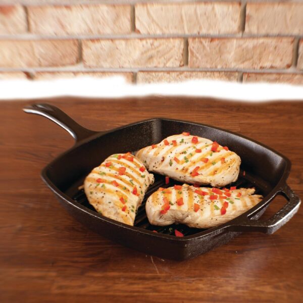 Lodge 10.5 in. Cast Iron Grill Pan in Black