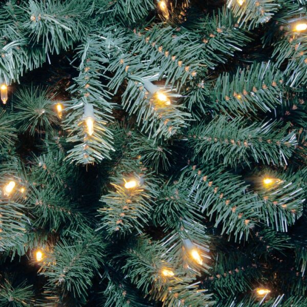 National Tree Company 7 ft. North Valley Spruce Blue Hinged Tree with 550 Clear Lights