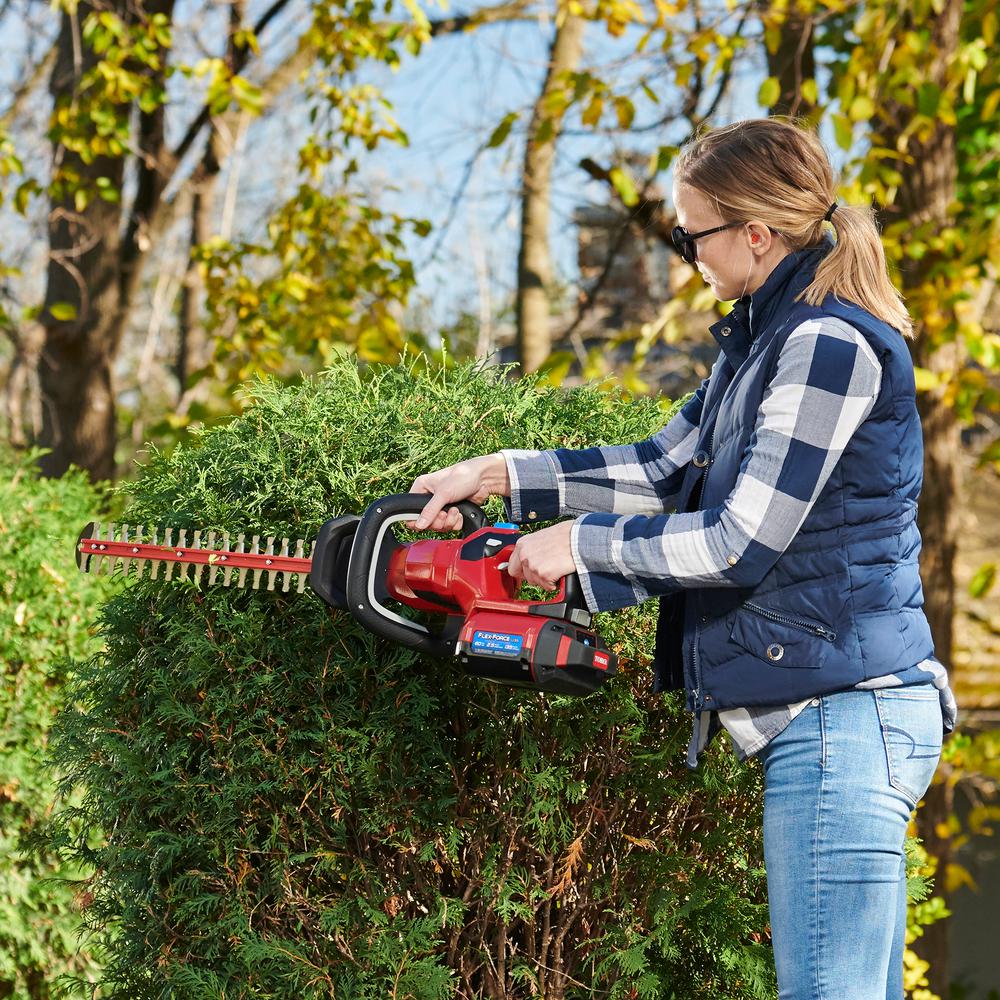 https://monsecta.com/wp-content/uploads/toro-cordless-hedge-trimmers-51840-66_1000.jpg
